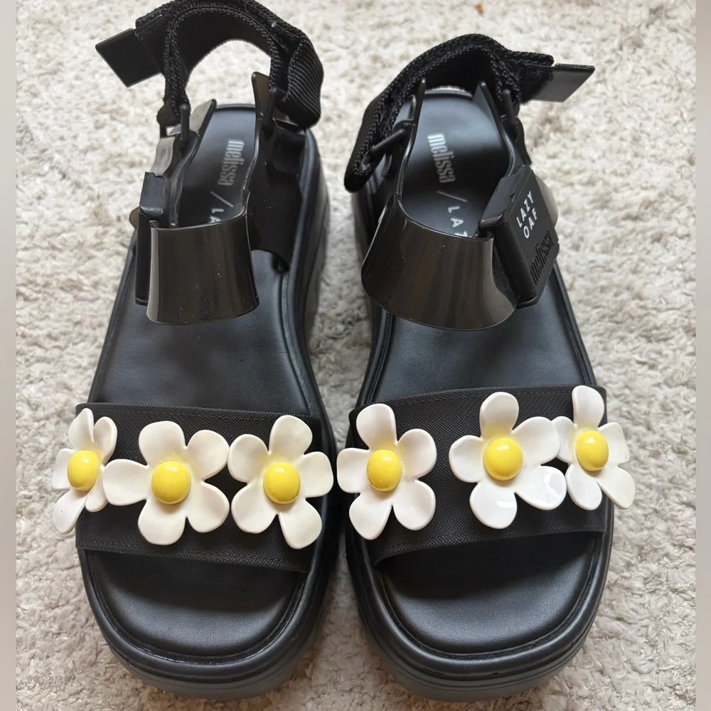Melissa x Lazy Oaf BLACK KICK OFF SANDAL Women’s Size 7 Platform Chunky Daisy